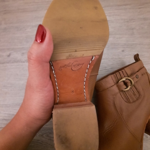 Rachel Comey Hitch Chelsea Boot - Picture 3 of 3